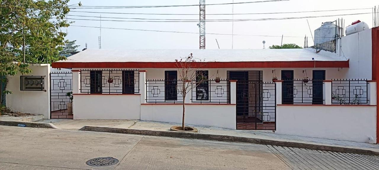 Villa Casa Centrica En Palenque Exterior foto